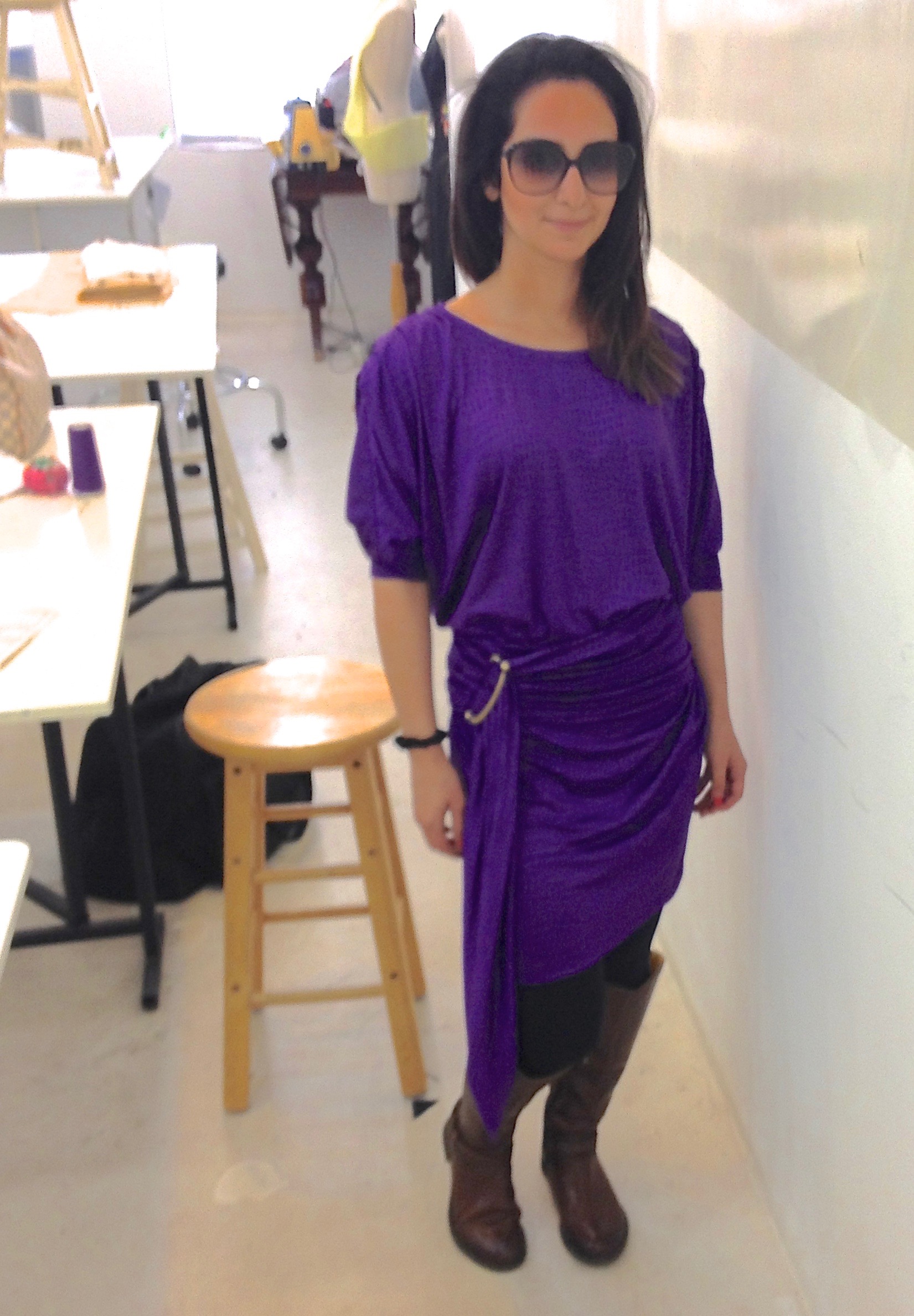 Sewing classes in chicago: tchad: workroom: studio: maddie: Vogue 1337: purple knit: full front 2