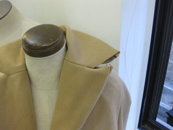 sewing classes in Chicago: tchad: Ying: cashmere: cape: simplicity: 6680: collar detail