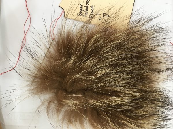 Sewing classes in Chicago: Tchad: Workroom: Sewing Studio: Furrier: Tips: Cutting & Sewing Fur: Finished seam from face