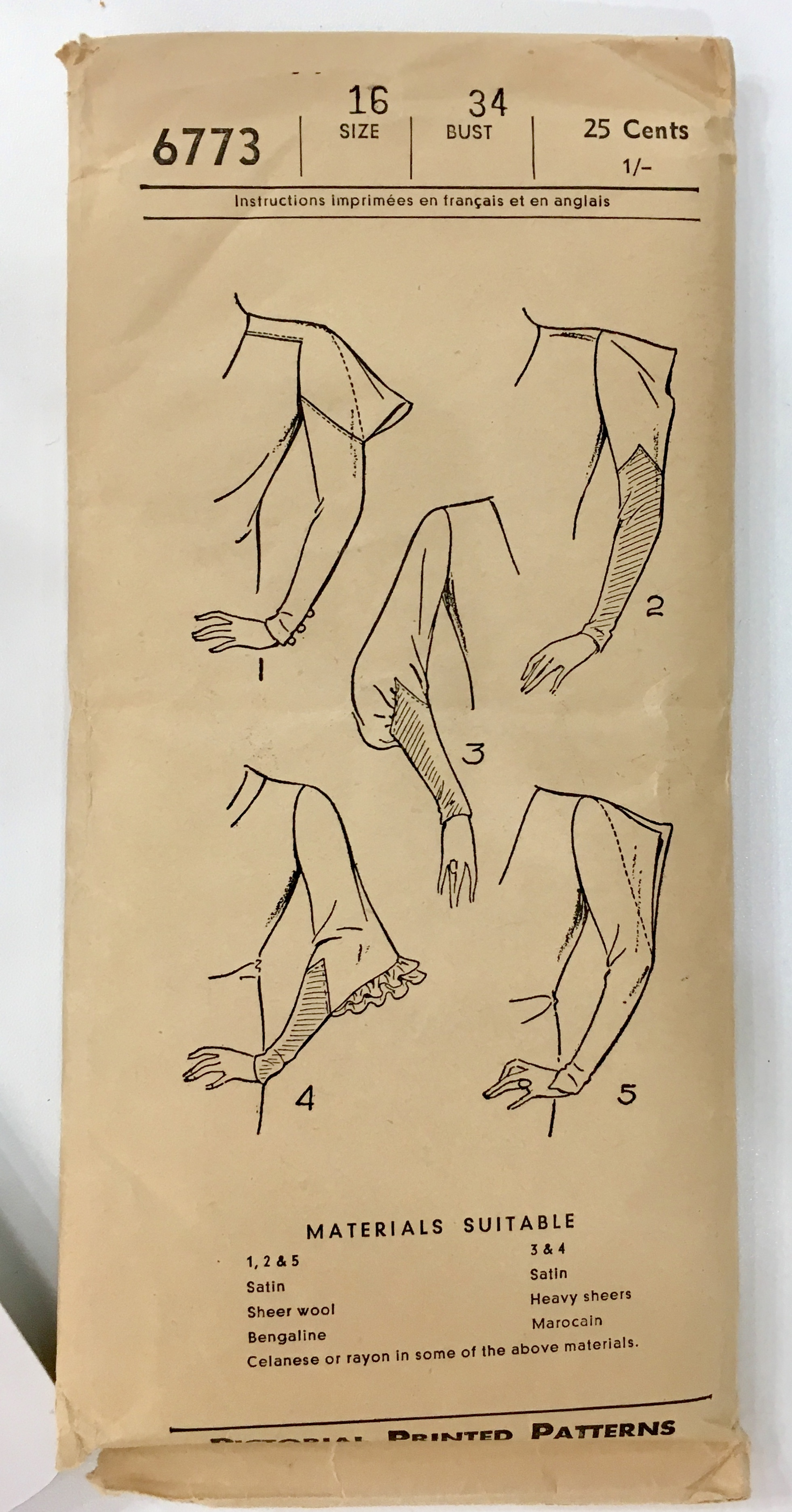 Picture of front of Pattern envelope: Pictorial Printed Pattern 1930s at the Tchad Chicago sewing studio workroom library in Chicago